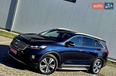 Внедорожник / Кроссовер Kia Sorento 2019 в 