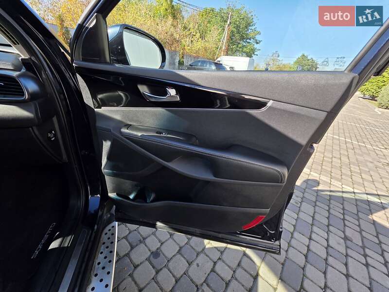 Позашляховик / Кросовер Kia Sorento 2019 в Івано-Франківську фото 50 Позашляховик / Кросовер Kia Sorento 2019 в Івано-Франківську