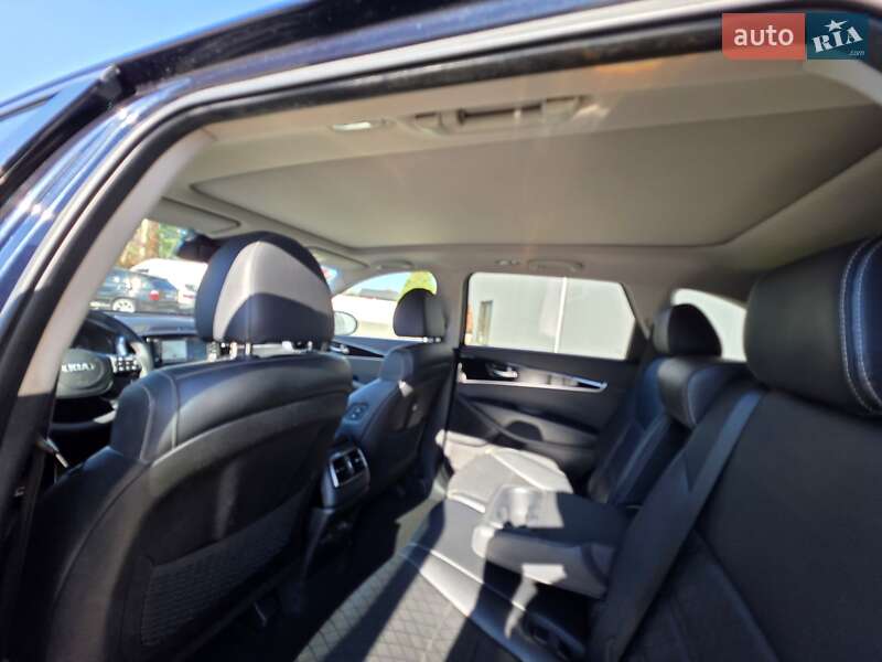 Позашляховик / Кросовер Kia Sorento 2019 в Івано-Франківську фото 72 Позашляховик / Кросовер Kia Sorento 2019 в Івано-Франківську