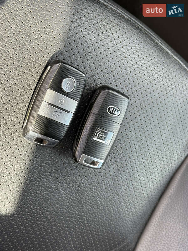 Позашляховик / Кросовер Kia Sorento 2012 в Луцьку фото 46 Позашляховик / Кросовер Kia Sorento 2012 в Луцьку