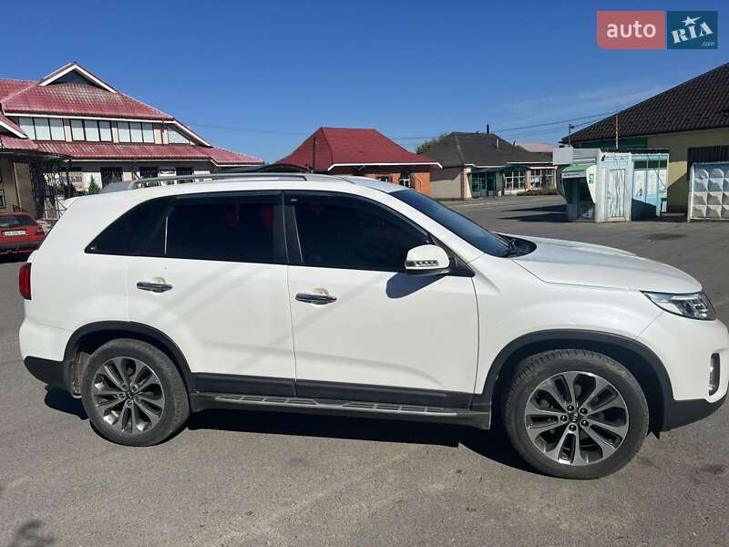 Позашляховик / Кросовер Kia Sorento 2013 в Житомирі
