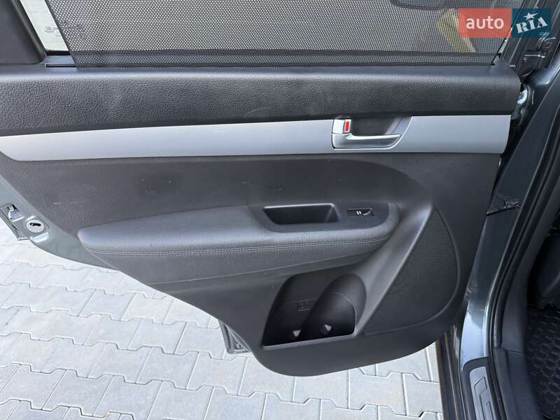Позашляховик / Кросовер Kia Sorento 2013 в Чернівцях фото 16 Позашляховик / Кросовер Kia Sorento 2013 в Чернівцях