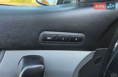 Внедорожник / Кроссовер Kia Sorento 2013 в 