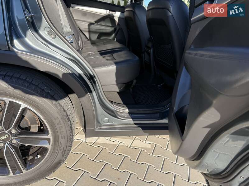 Позашляховик / Кросовер Kia Sorento 2013 в Чернівцях фото 78 Позашляховик / Кросовер Kia Sorento 2013 в Чернівцях