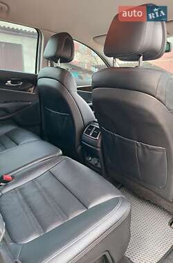 Внедорожник / Кроссовер Kia Sorento 2016 в 