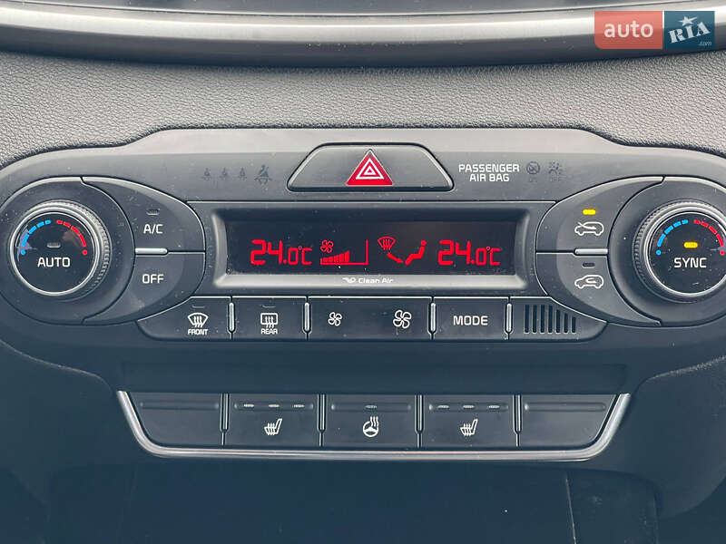 Позашляховик / Кросовер Kia Sorento 2017 в Києві фото 13 Позашляховик / Кросовер Kia Sorento 2017 в Києві