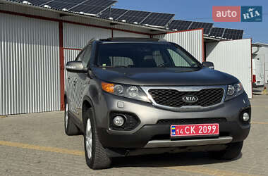 Внедорожник / Кроссовер Kia Sorento 2011 в 