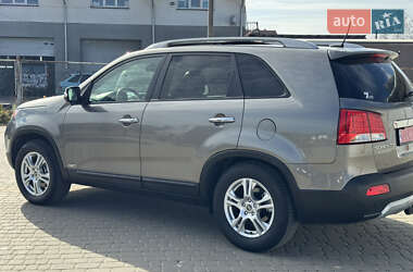 Внедорожник / Кроссовер Kia Sorento 2011 в 
