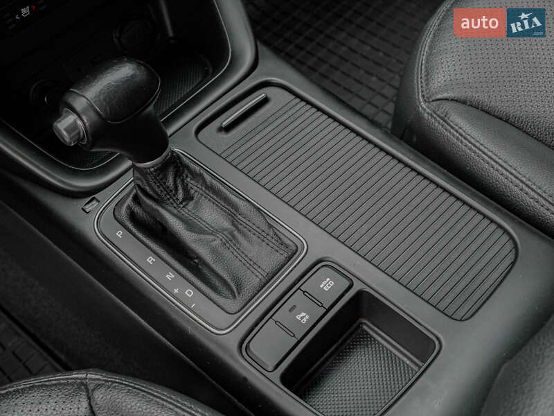 Внедорожник / Кроссовер Kia Sorento 2013 в Бродах фото 83 Внедорожник / Кроссовер Kia Sorento 2013 в Бродах