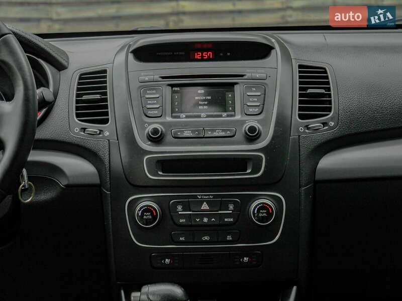 Внедорожник / Кроссовер Kia Sorento 2013 в Бродах фото 92 Внедорожник / Кроссовер Kia Sorento 2013 в Бродах