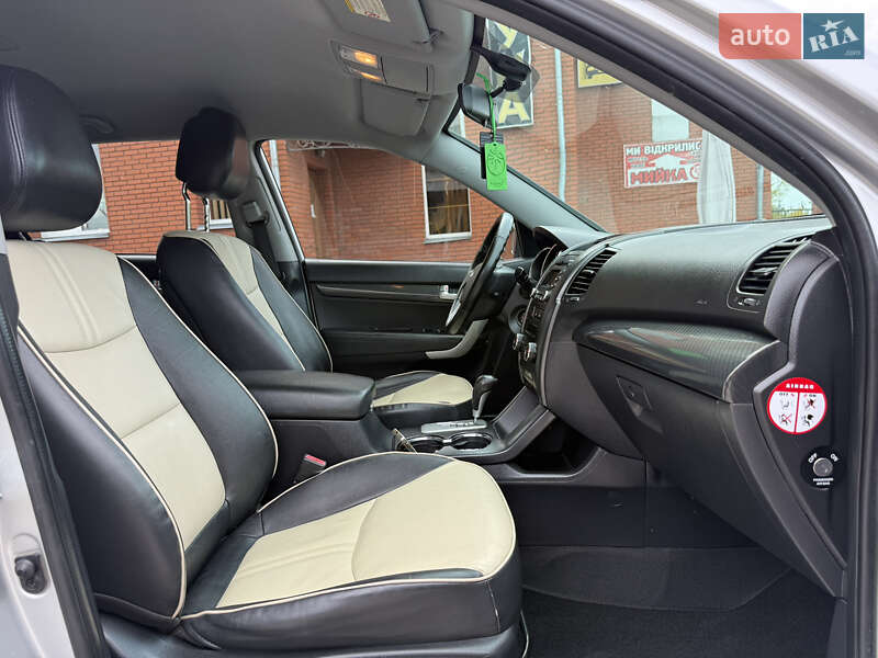Позашляховик / Кросовер Kia Sorento 2010 в Кременці фото 17 Позашляховик / Кросовер Kia Sorento 2010 в Кременці