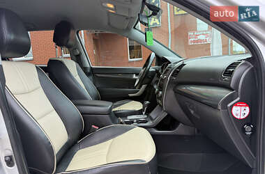 Внедорожник / Кроссовер Kia Sorento 2010 в 