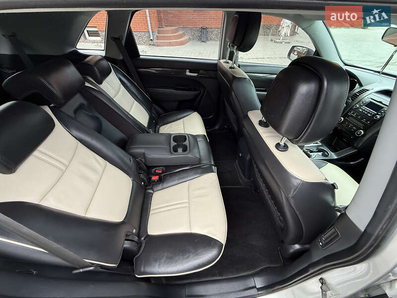 Позашляховик / Кросовер Kia Sorento 2010 в Кременці фото 23 Позашляховик / Кросовер Kia Sorento 2010 в Кременці