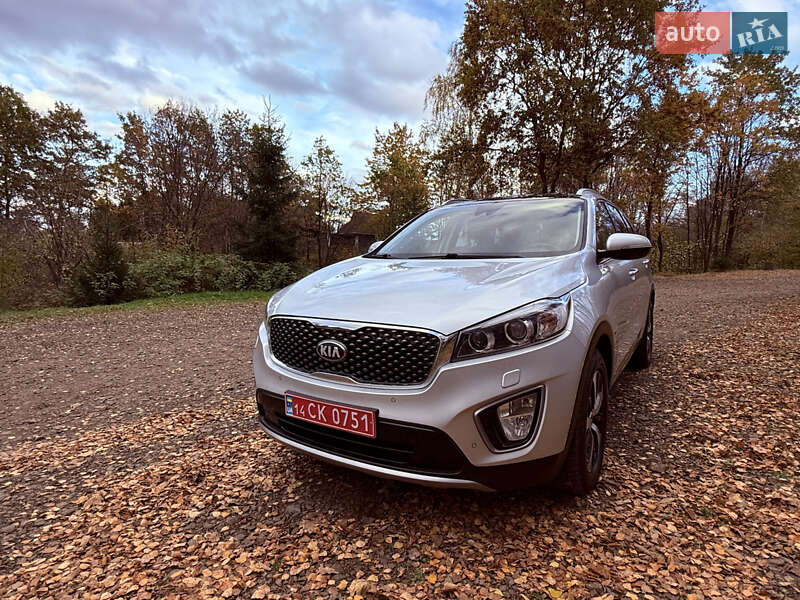 Позашляховик / Кросовер Kia Sorento 2016 в Стрию