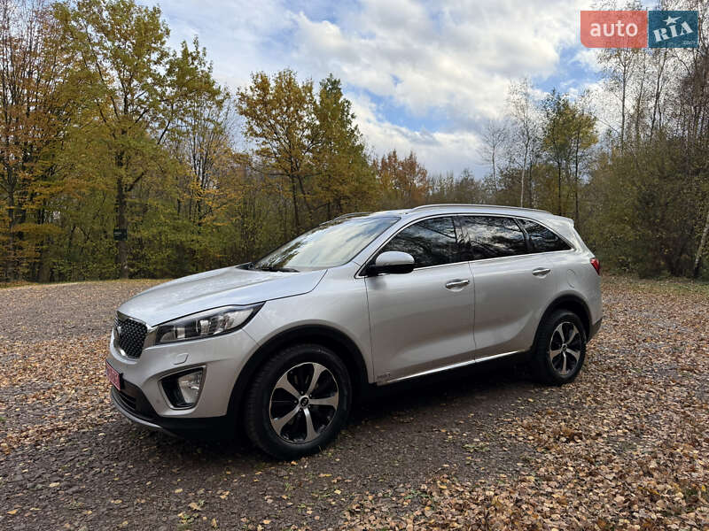 Позашляховик / Кросовер Kia Sorento 2016 в Стрию