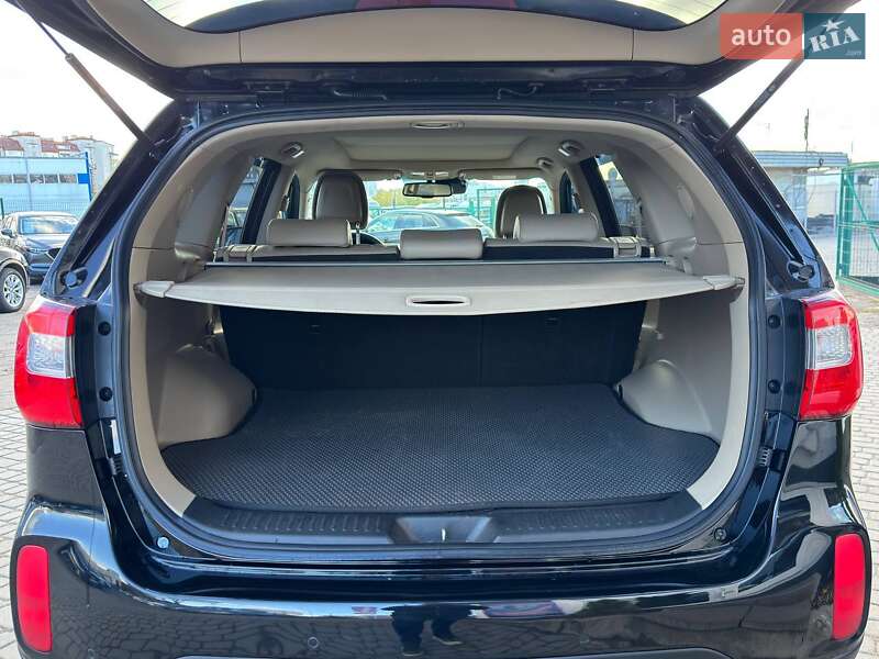 Позашляховик / Кросовер Kia Sorento 2014 в Львові