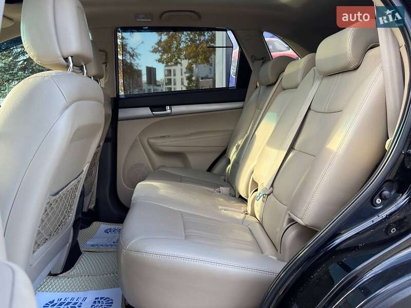 Позашляховик / Кросовер Kia Sorento 2014 в Львові