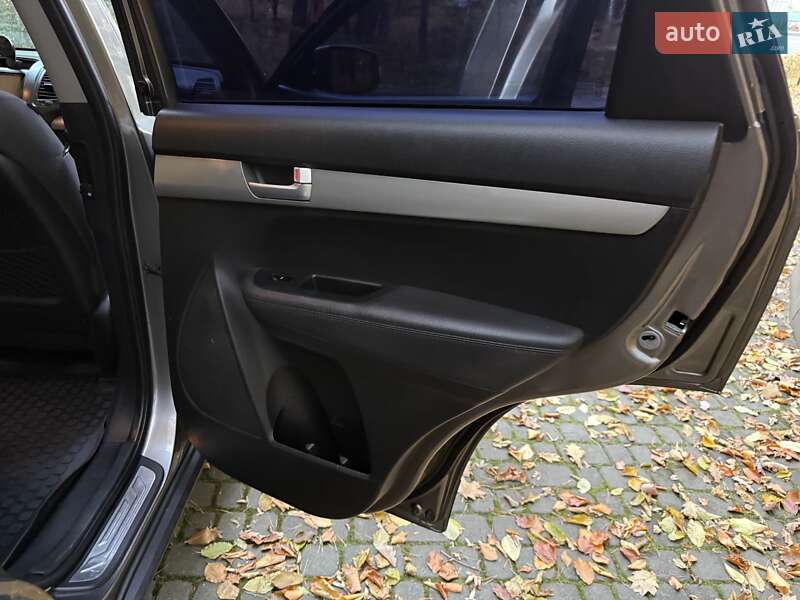 Позашляховик / Кросовер Kia Sorento 2011 в Львові фото 100 Позашляховик / Кросовер Kia Sorento 2011 в Львові