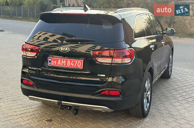 Позашляховик / Кросовер Kia Sorento 2015 в  фото 18 Позашляховик / Кросовер Kia Sorento 2015 в