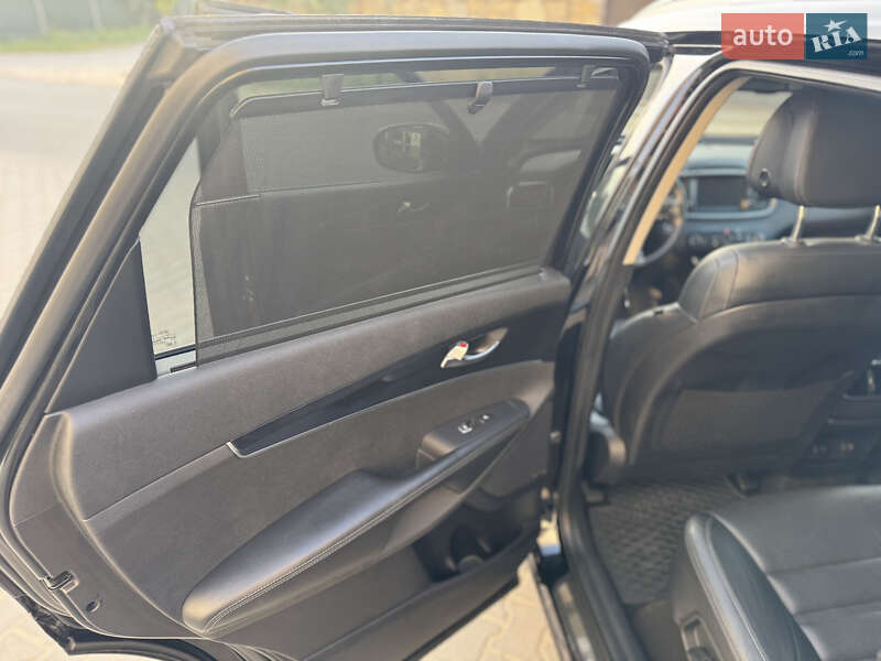 Внедорожник / Кроссовер Kia Sorento 2015 в Ивано-Франковске