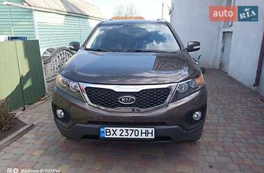 Позашляховик / Кросовер Kia Sorento 2010 в 