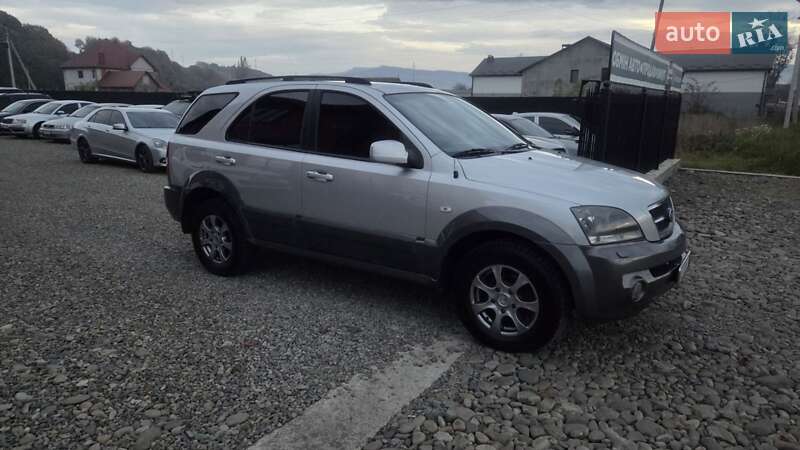 Внедорожник / Кроссовер Kia Sorento 2005 в Тячеве фото 6 Внедорожник / Кроссовер Kia Sorento 2005 в Тячеве