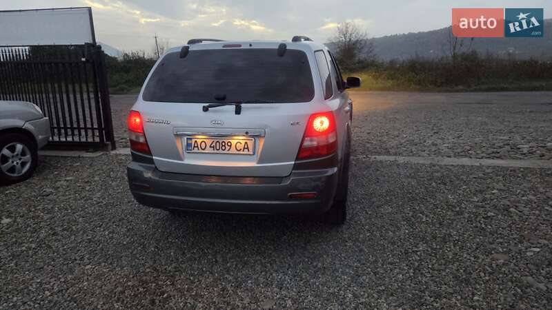 Внедорожник / Кроссовер Kia Sorento 2005 в Тячеве фото 10 Внедорожник / Кроссовер Kia Sorento 2005 в Тячеве