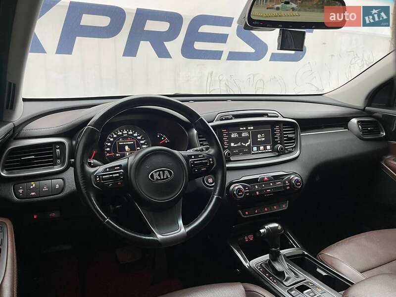 Внедорожник / Кроссовер Kia Sorento 2015 в Киеве фото 8 Внедорожник / Кроссовер Kia Sorento 2015 в Киеве