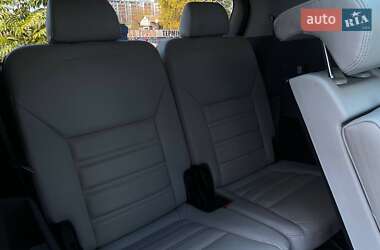 Позашляховик / Кросовер Kia Sorento 2015 в  фото 42 Позашляховик / Кросовер Kia Sorento 2015 в