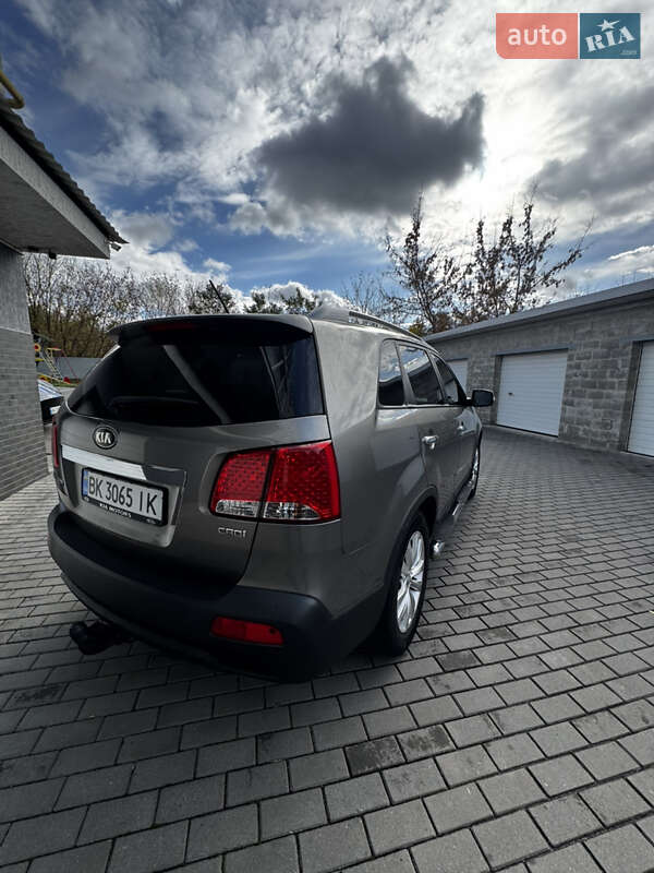 Внедорожник / Кроссовер Kia Sorento 2009 в Ровно