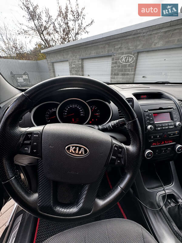 Внедорожник / Кроссовер Kia Sorento 2009 в Ровно