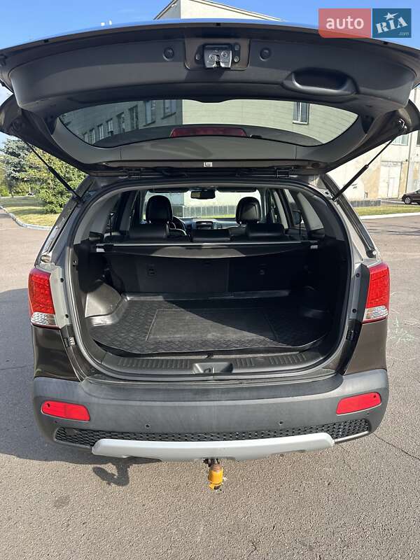 Внедорожник / Кроссовер Kia Sorento 2010 в Татарове фото 23 Внедорожник / Кроссовер Kia Sorento 2010 в Татарове