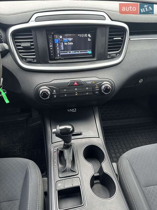 Внедорожник / Кроссовер Kia Sorento 2015 в Сумах