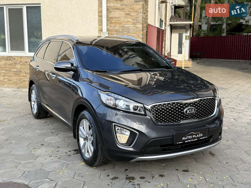 Внедорожник / Кроссовер Kia Sorento 2017 в Одессе