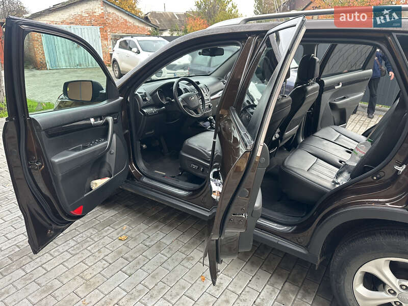 Внедорожник / Кроссовер Kia Sorento 2012 в Бородянке фото 8 Внедорожник / Кроссовер Kia Sorento 2012 в Бородянке