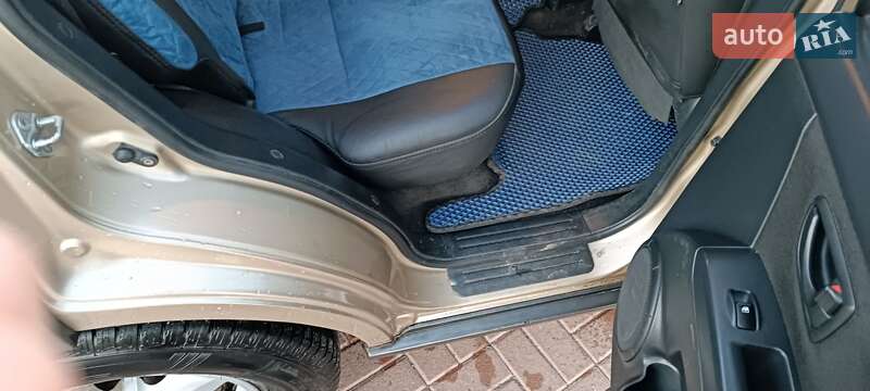 Внедорожник / Кроссовер Kia Sorento 2009 в Белой Церкви фото 4 Внедорожник / Кроссовер Kia Sorento 2009 в Белой Церкви