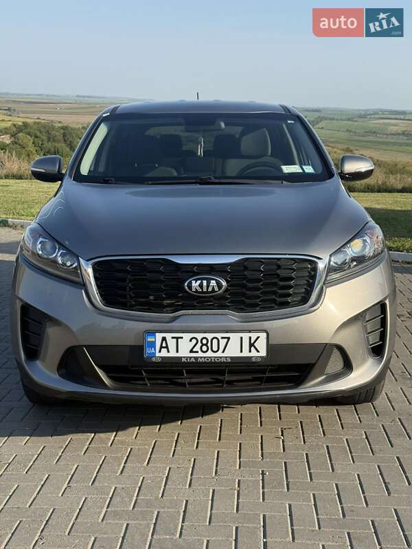 Внедорожник / Кроссовер Kia Sorento 2018 в Городенке