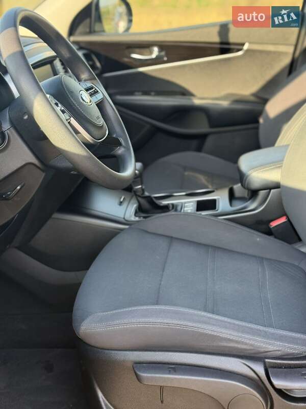 Внедорожник / Кроссовер Kia Sorento 2018 в Городенке