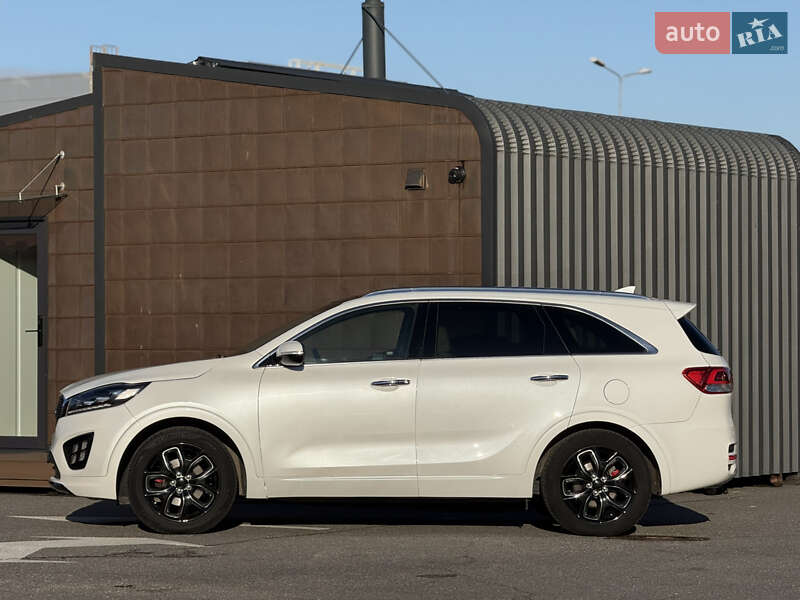 Внедорожник / Кроссовер Kia Sorento 2017 в Киеве