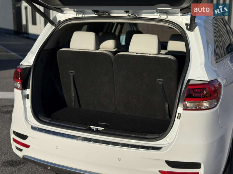 Внедорожник / Кроссовер Kia Sorento 2017 в Киеве