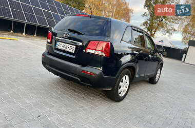 Позашляховик / Кросовер Kia Sorento 2012 в  фото 47 Позашляховик / Кросовер Kia Sorento 2012 в