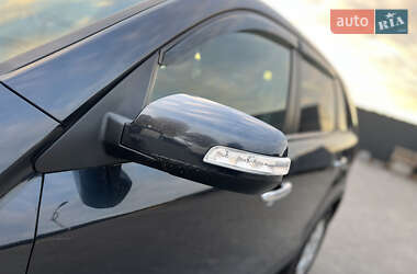Позашляховик / Кросовер Kia Sorento 2012 в  фото 56 Позашляховик / Кросовер Kia Sorento 2012 в