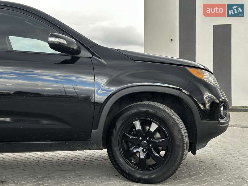 Внедорожник / Кроссовер Kia Sorento 2012 в Львове фото 12 Внедорожник / Кроссовер Kia Sorento 2012 в Львове