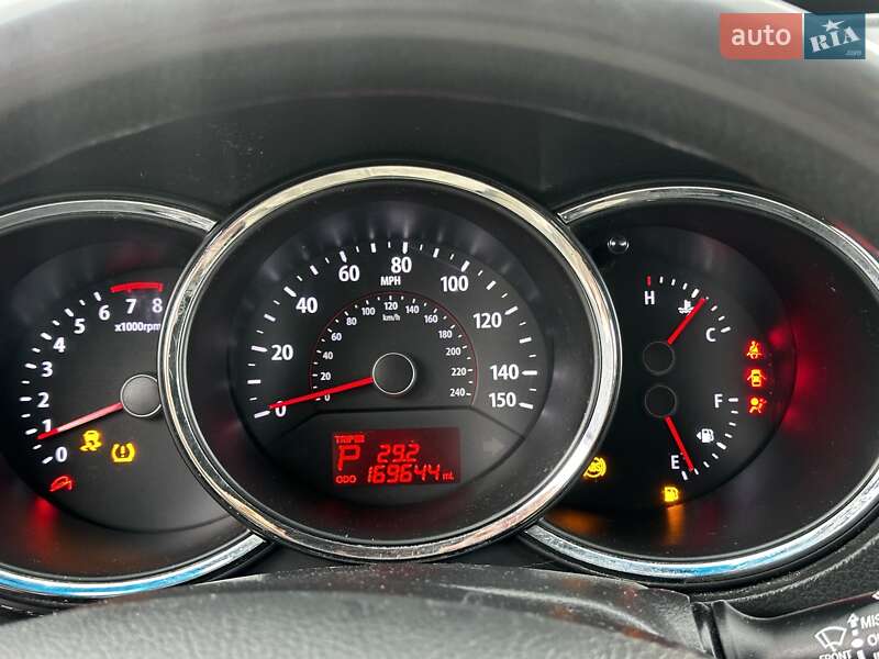 Внедорожник / Кроссовер Kia Sorento 2012 в Львове фото 23 Внедорожник / Кроссовер Kia Sorento 2012 в Львове