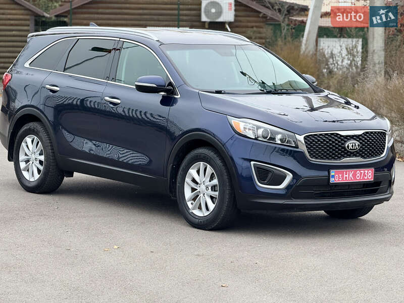Позашляховик / Кросовер Kia Sorento 2017 в Києві