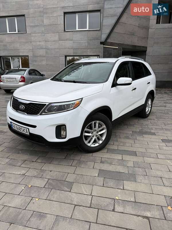 Внедорожник / Кроссовер Kia Sorento 2013 в Харькове фото 11 Внедорожник / Кроссовер Kia Sorento 2013 в Харькове