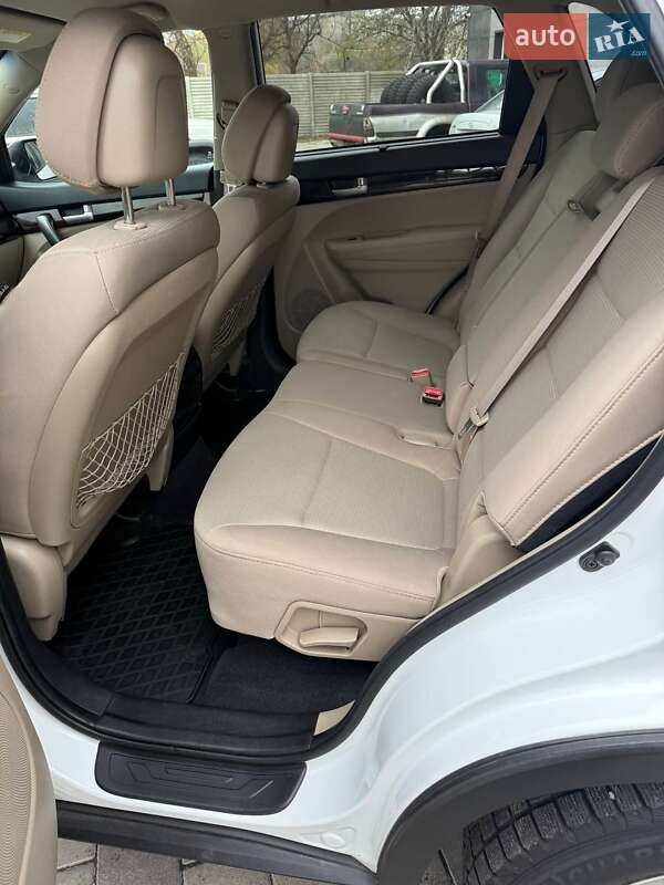 Внедорожник / Кроссовер Kia Sorento 2013 в Харькове фото 14 Внедорожник / Кроссовер Kia Sorento 2013 в Харькове