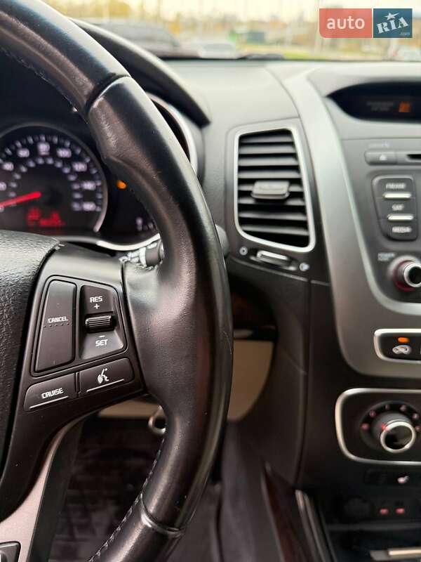 Внедорожник / Кроссовер Kia Sorento 2013 в Харькове фото 32 Внедорожник / Кроссовер Kia Sorento 2013 в Харькове