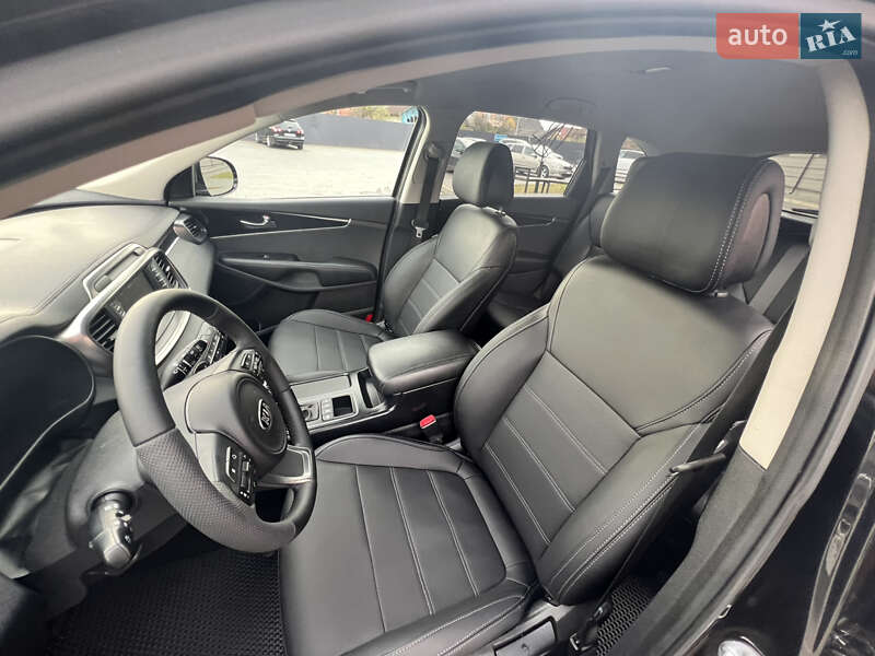 Позашляховик / Кросовер Kia Sorento 2016 в Трускавці фото 18 Позашляховик / Кросовер Kia Sorento 2016 в Трускавці