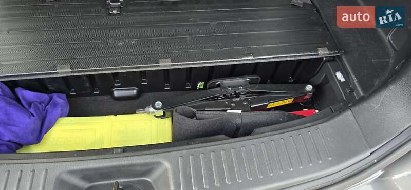 Внедорожник / Кроссовер Kia Sorento 2014 в Стрые фото 41 Внедорожник / Кроссовер Kia Sorento 2014 в Стрые